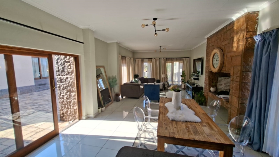 4 Bedroom Property for Sale in Buffelspoort Eco Estate North West